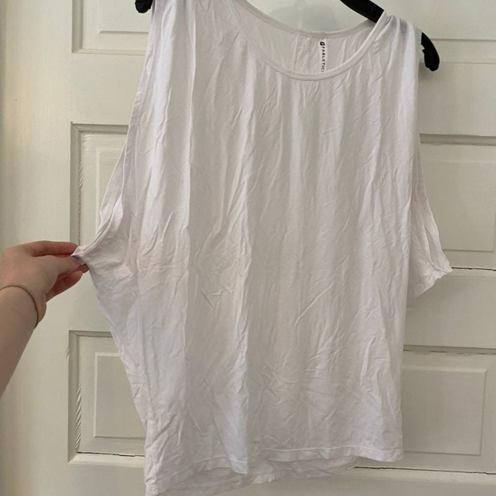fabletics top